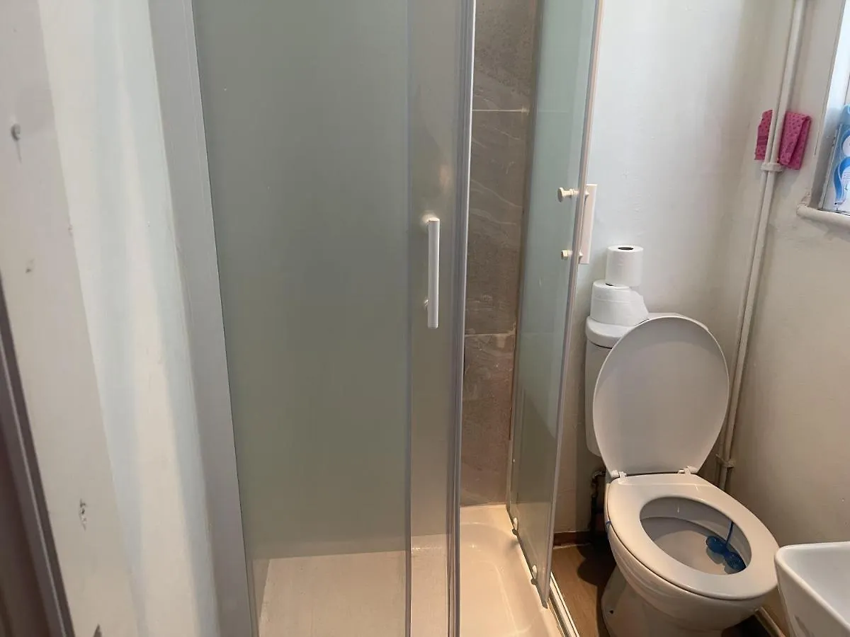 Comfy And Lovely 1-Bed Apartment In Лондон Великобритания
